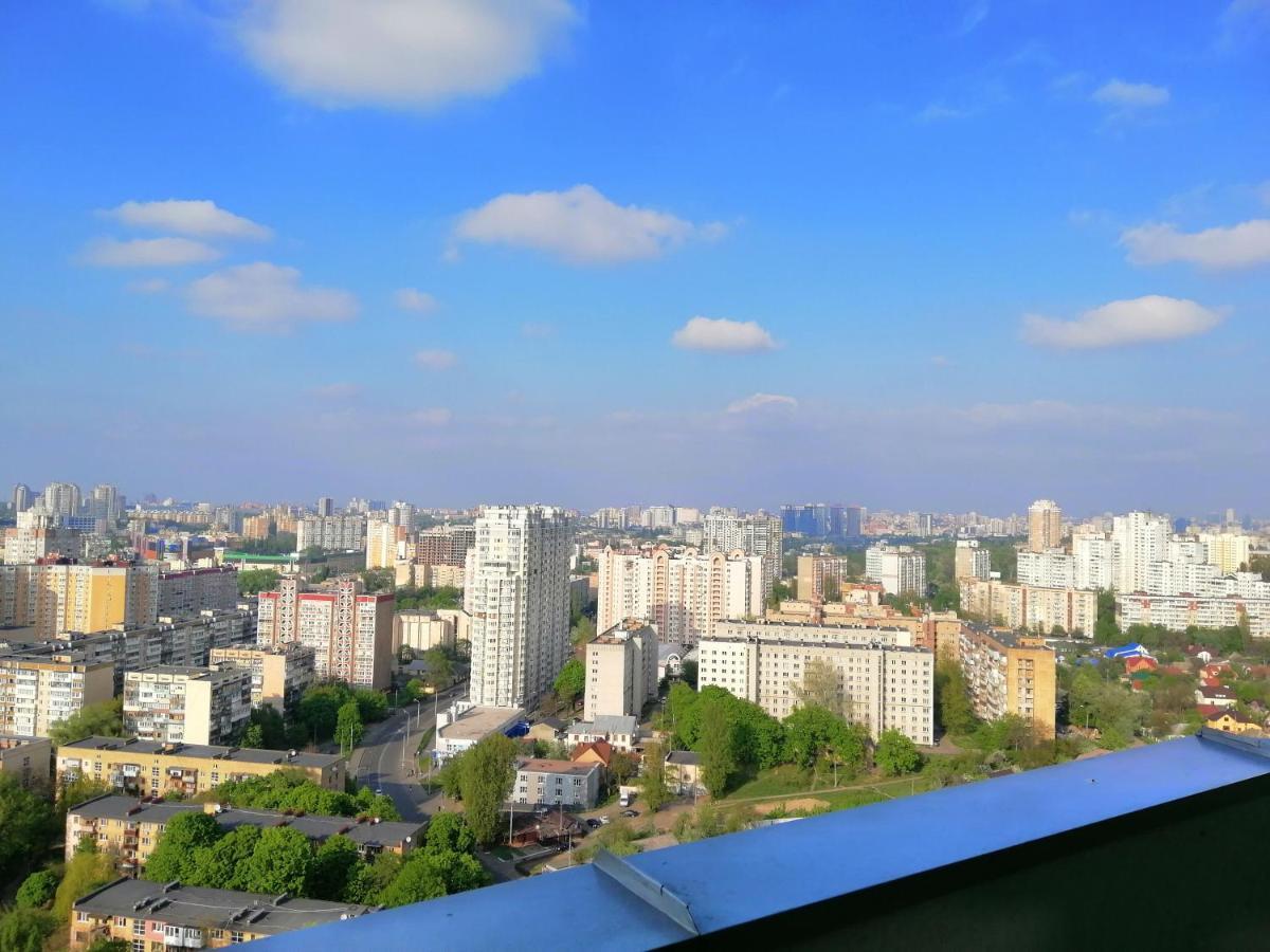Видовая 25Й Этаж. Новый Дом. Шалимова, Isida. Шулявская, Гарматная, Индустриальный Мост. Космополитан. Большевик. Жд Вокзал. Kiev Extérieur photo